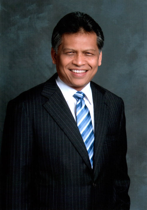 Dr. Surin Pitsuwan